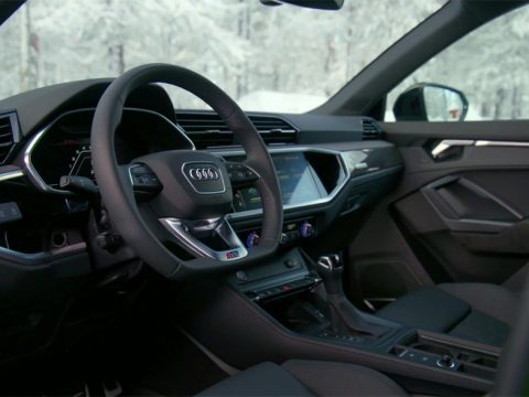 audi-rsq3-green-2021-img